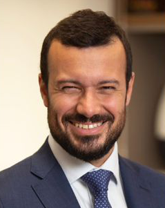 Dr. Romualdo Barros